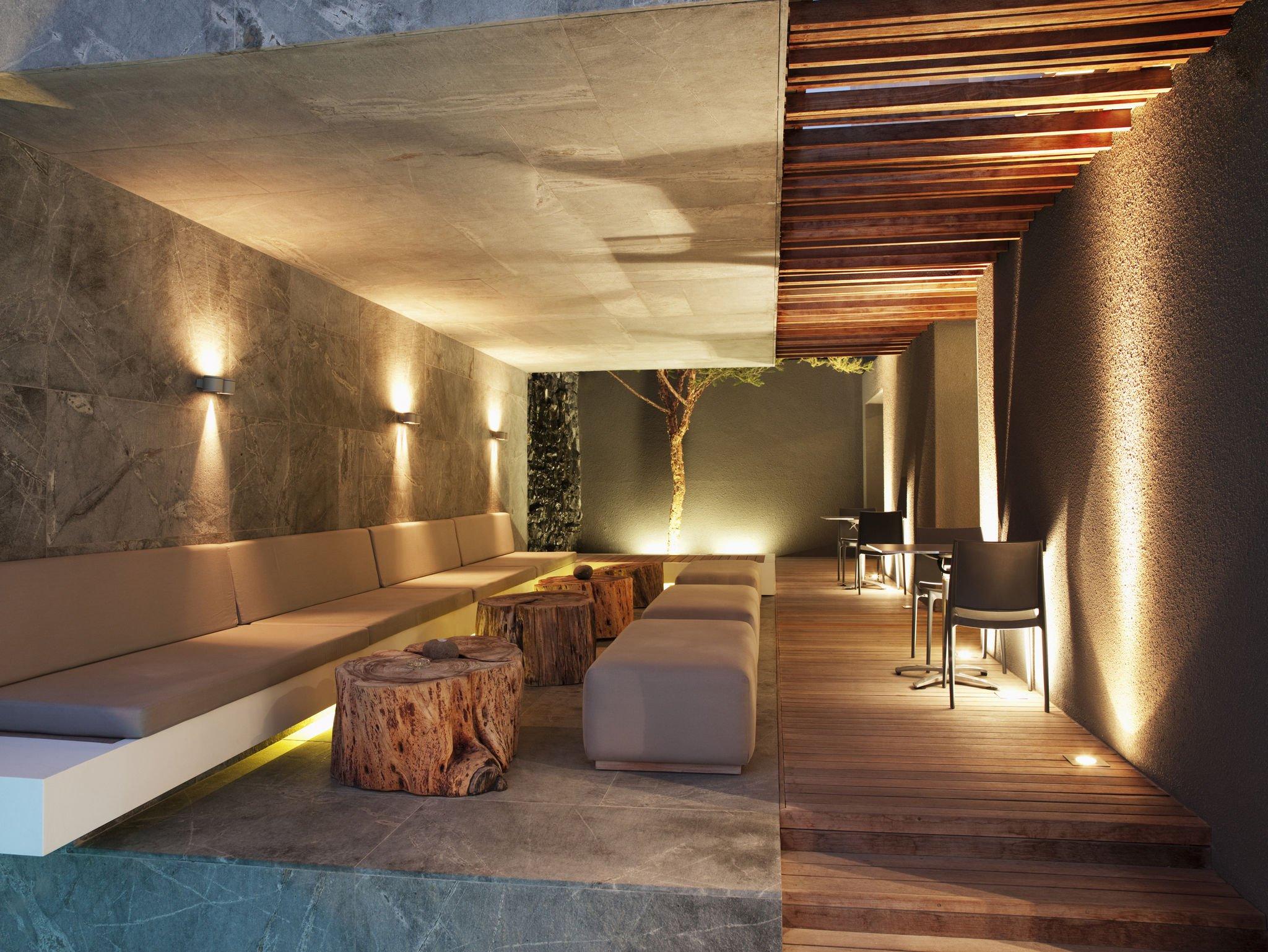 Second tip: Harnessing the power of light for impactful photos.